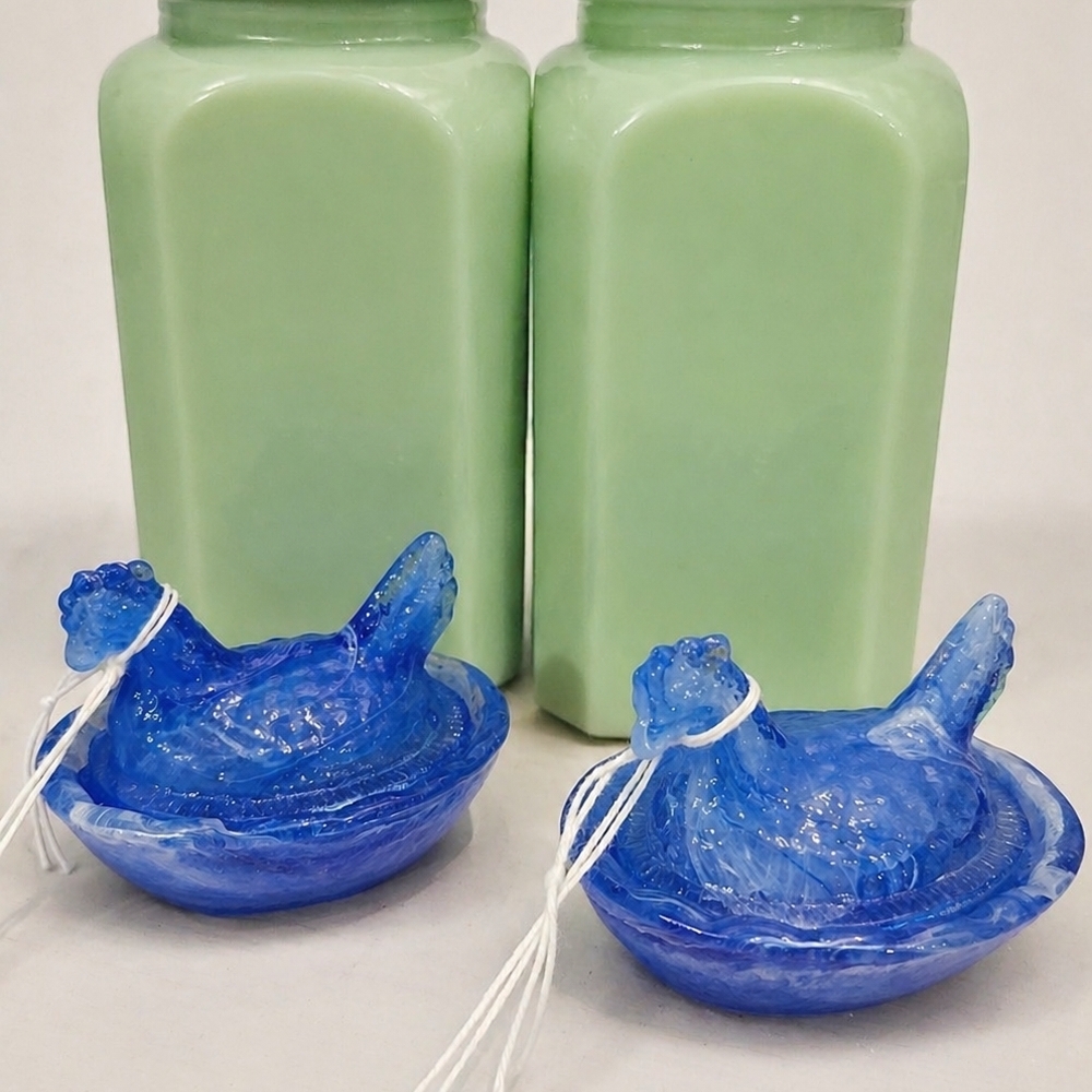 Set Of 2 Mini Blue Glass Hen-on-Nest Dishes
